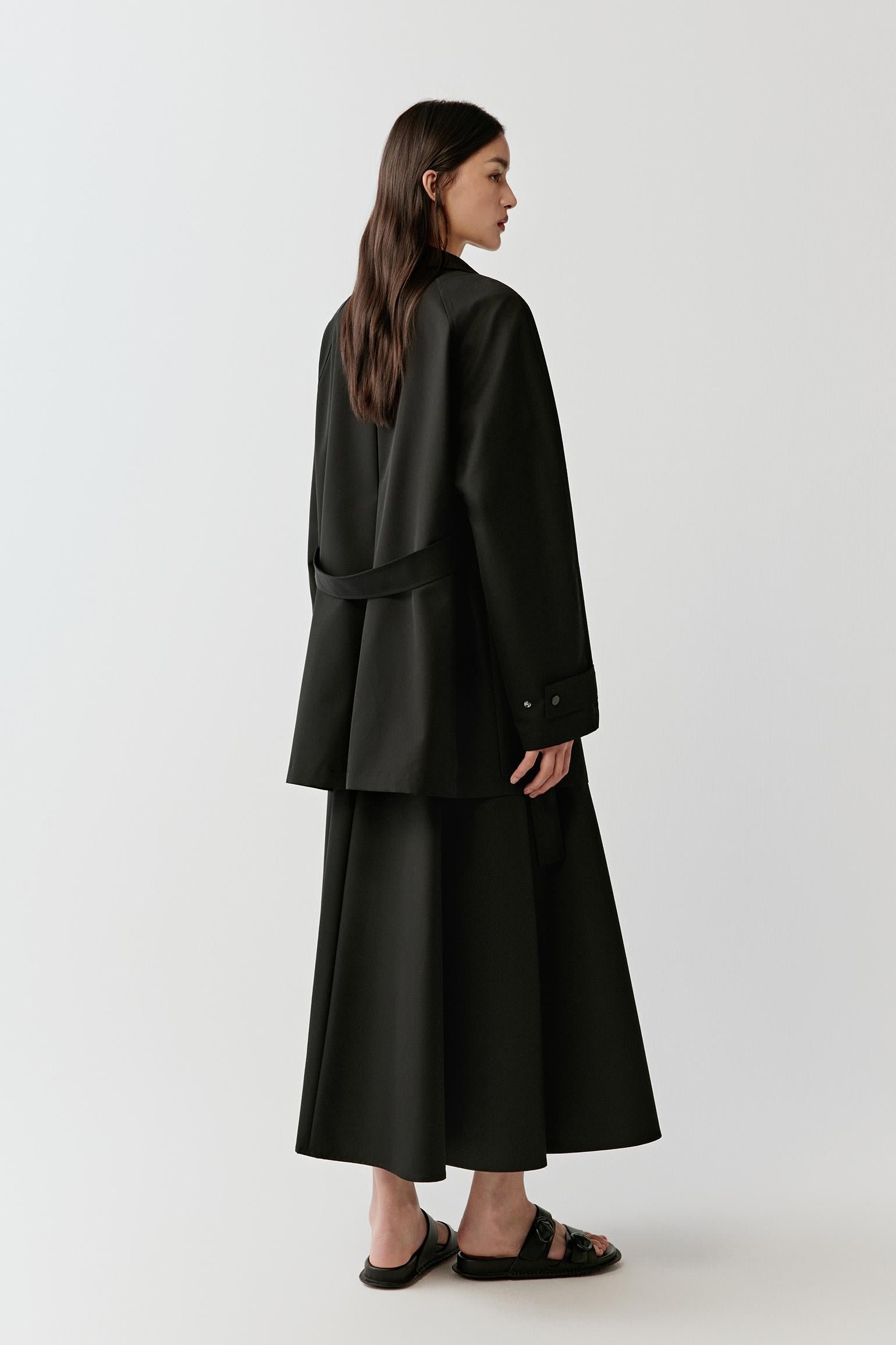 Trench-coat court en laine - Image 3