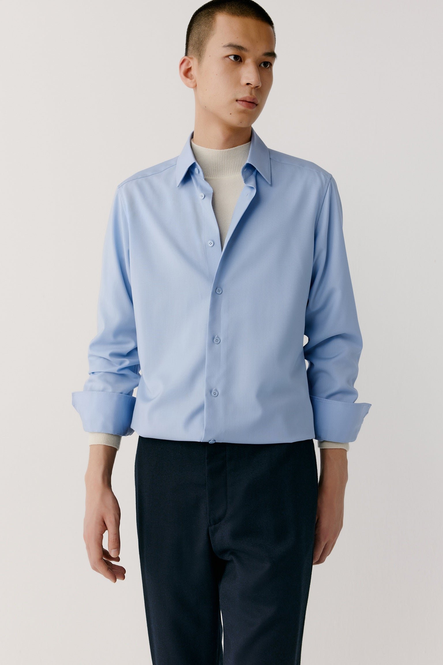 Chemise à col carré en laine