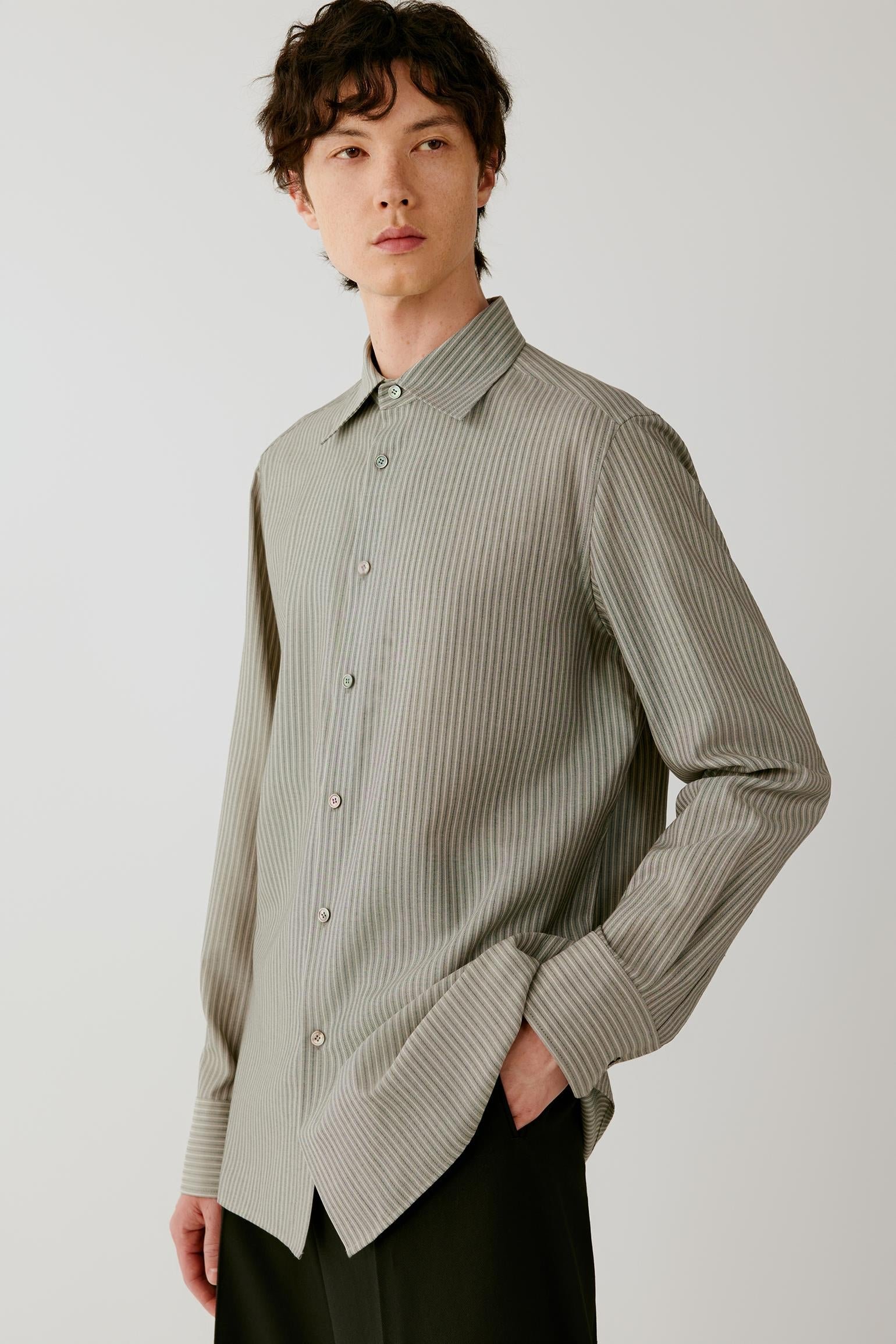 Chemise en laine et soie