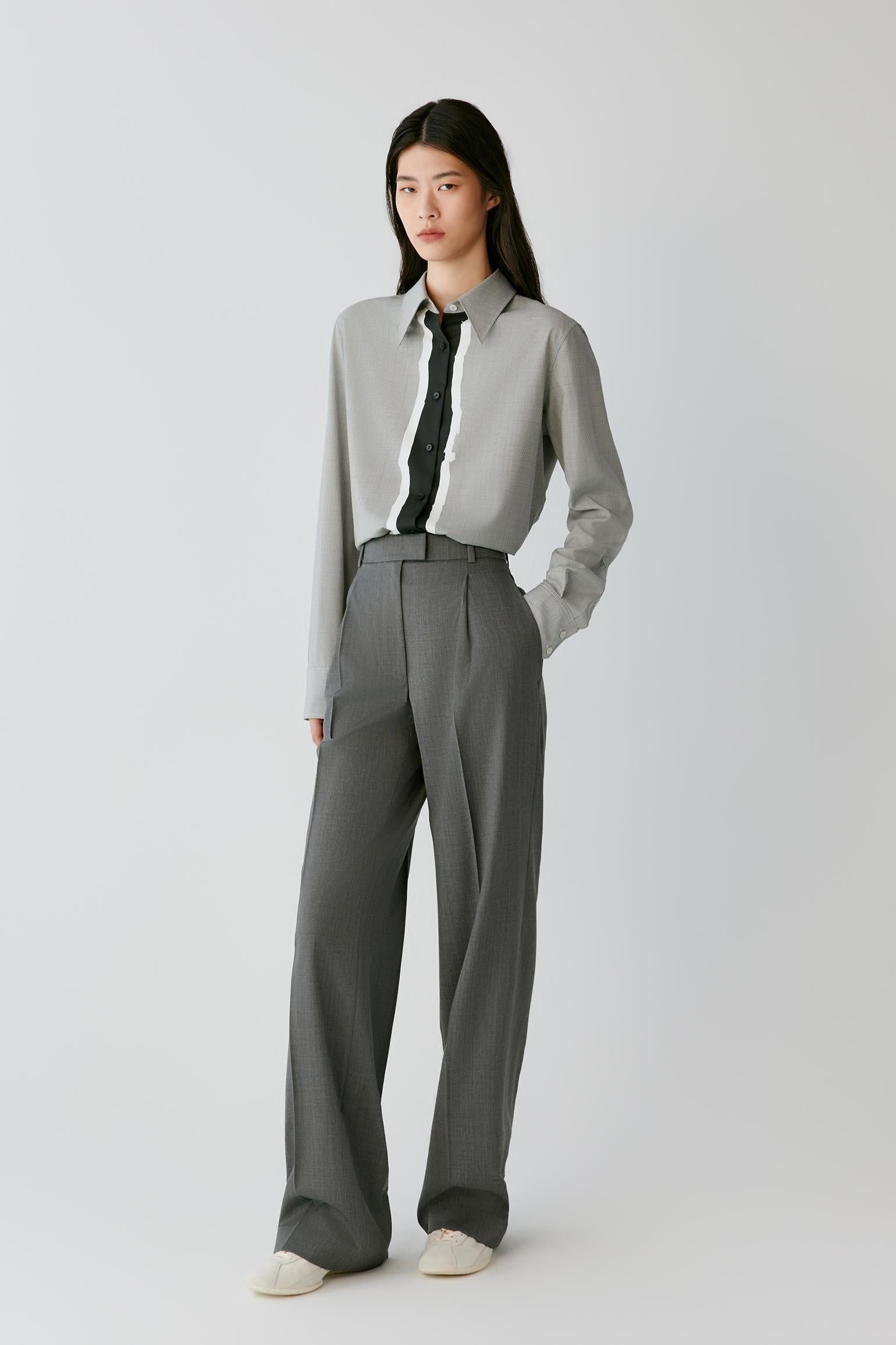Pantalon droit en laine